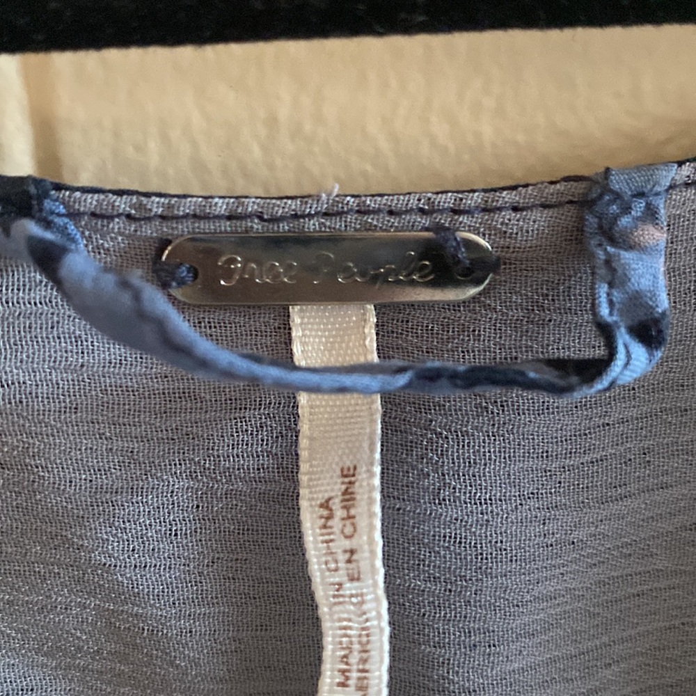 Free People blouse - Picture 4 of 4